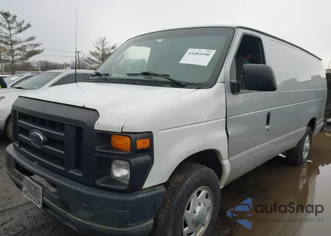 2002 Ford E-250 Commercial/Recreational z USA, uszkodzony, nr VIN 1FTNS24LX2HB16357